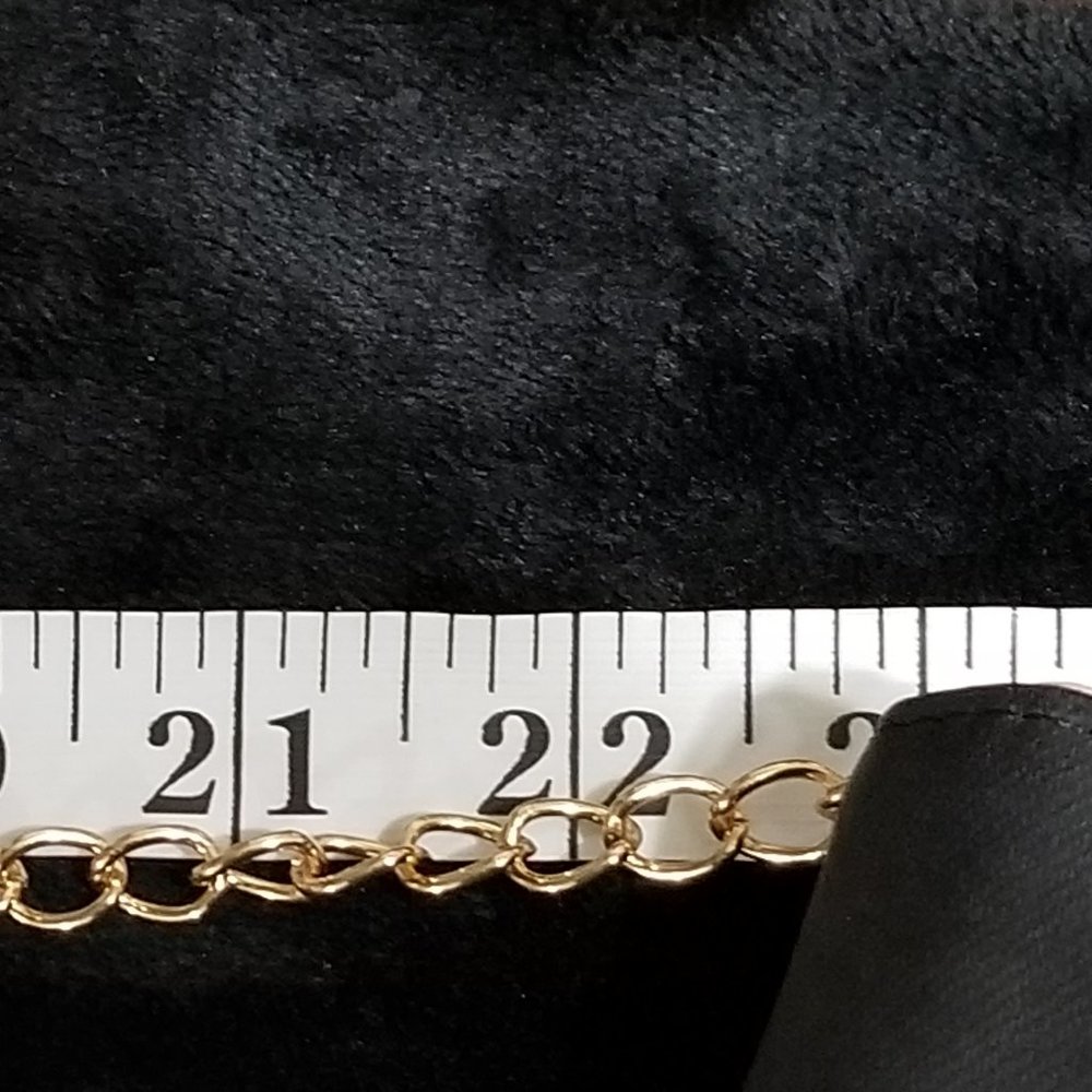 COPY - COPY - COPY - Pearl & Roses Handbag - Picture 10 of 11